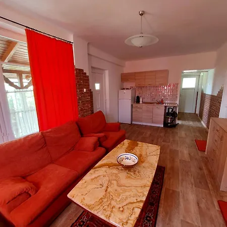 Holiday home Harkaly Nyaralo *